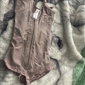 Columbian compression garment